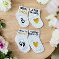 🍼 Lot de 2 paires de chaussettes annonce grossesse  futur tonton et tata – “coucou Tata je suis en route / prépare toi Tonton j’arrive bientôt ” – Cadeau révélation original 💛