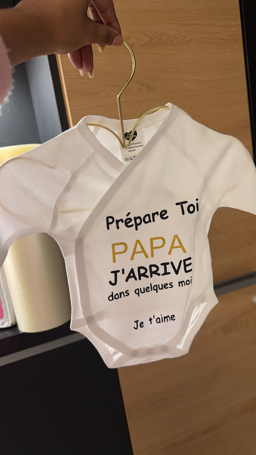 Bodie bébé annonce grossesse cadeau papa / surprise papa