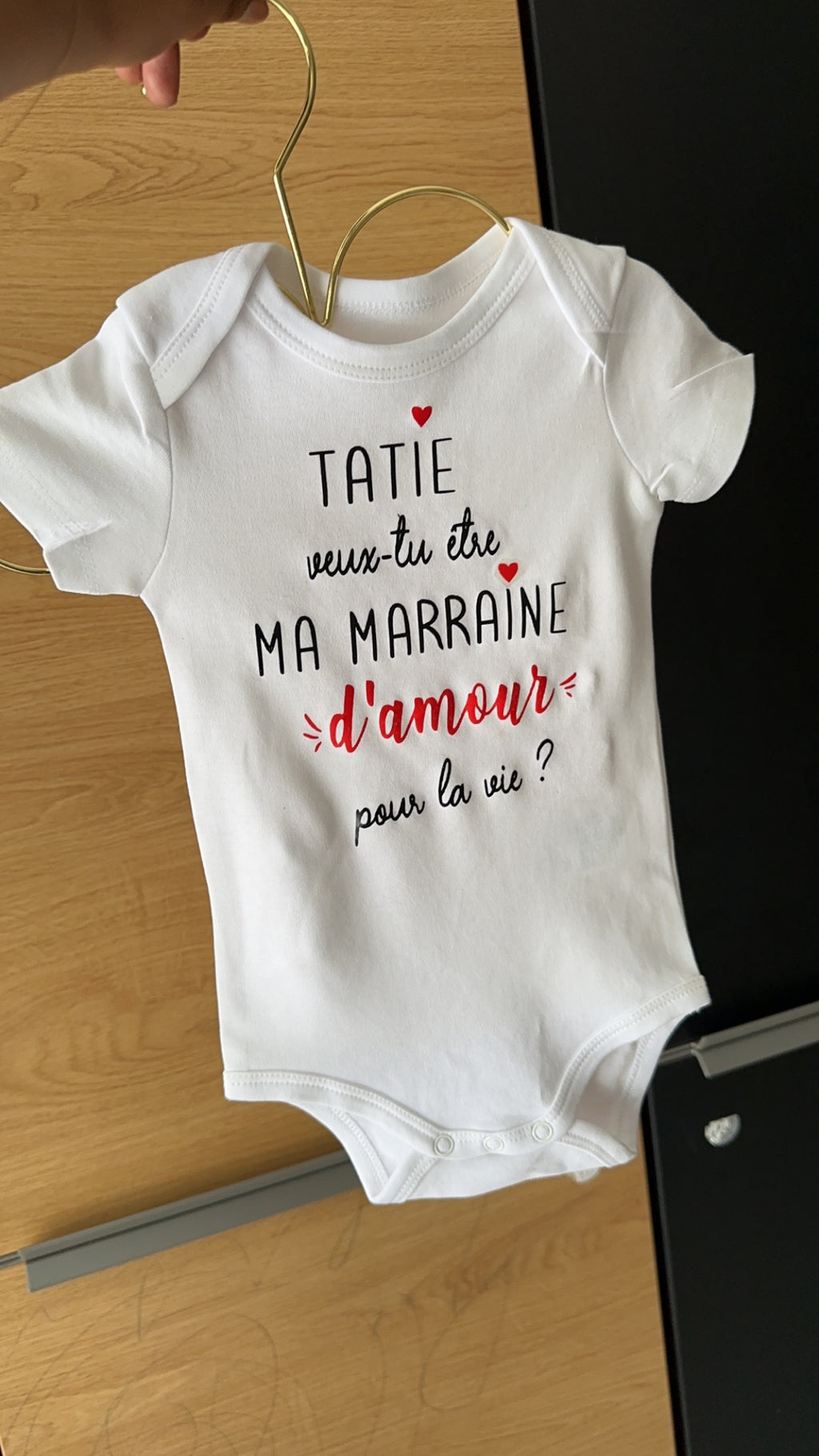 Body bébé “tatie veux tu être ma Marraine d’amour pour la vie ?” – Annonce marraine originale – Cadeau surprise bébé grossesse