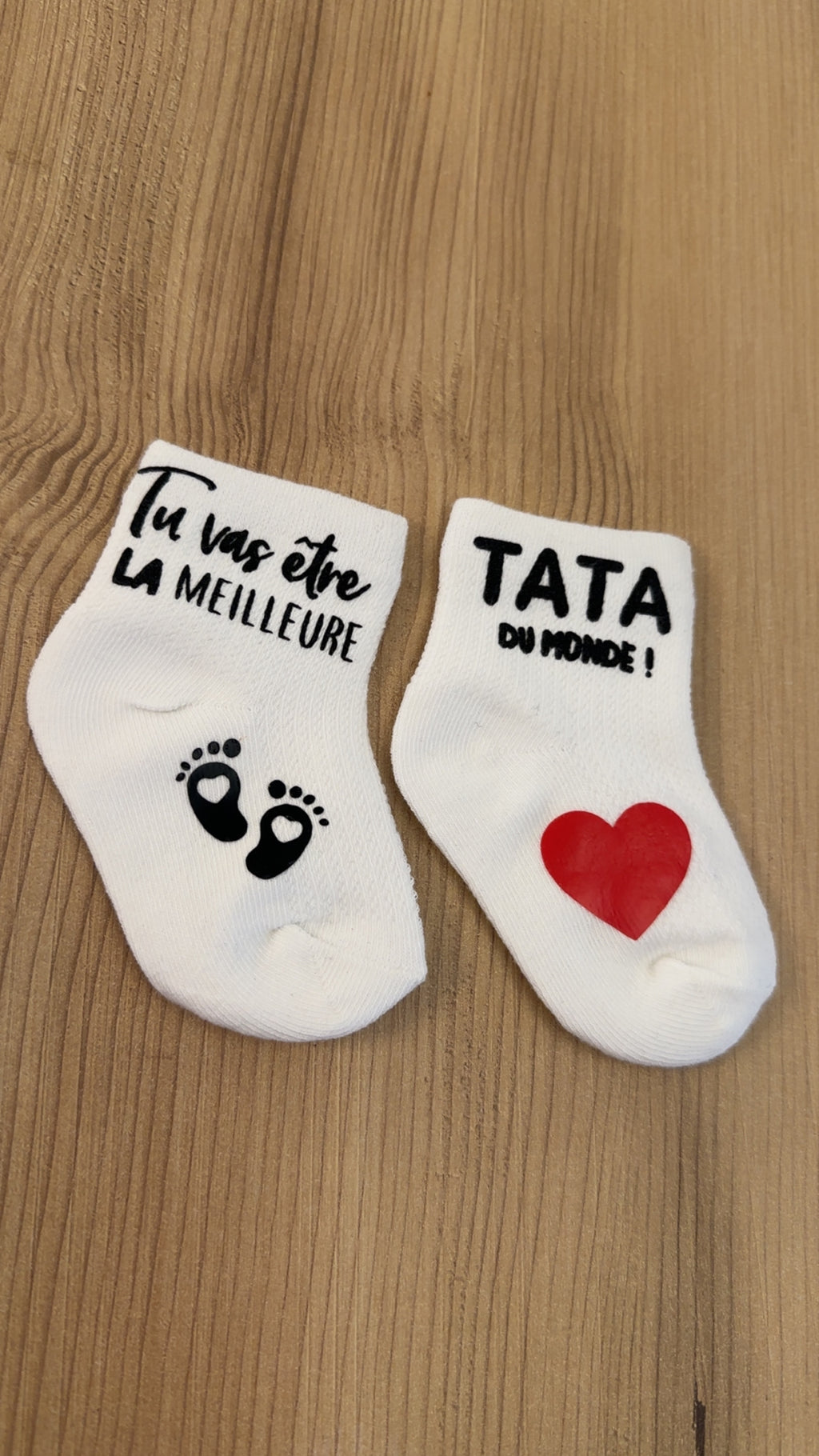 Chaussettes bébé “Tu vas être la meilleure tata du monde !” – Annonce tata  originale – Cadeau surprise grossesse ou baptême