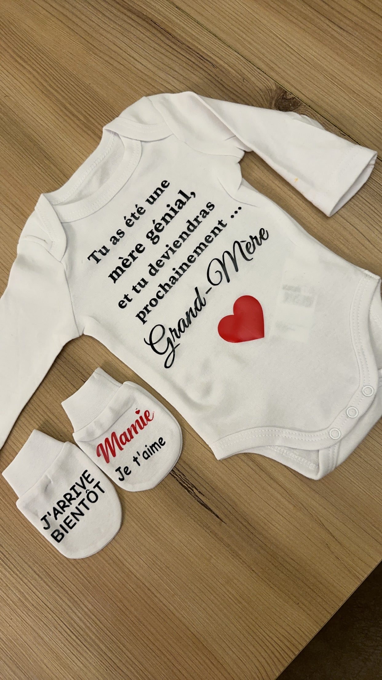 Body et moufles “Annonce Grossesse Mamie” – Cadeau surprise futur Grand-Mère | Idée originale pour révéler une grossesse