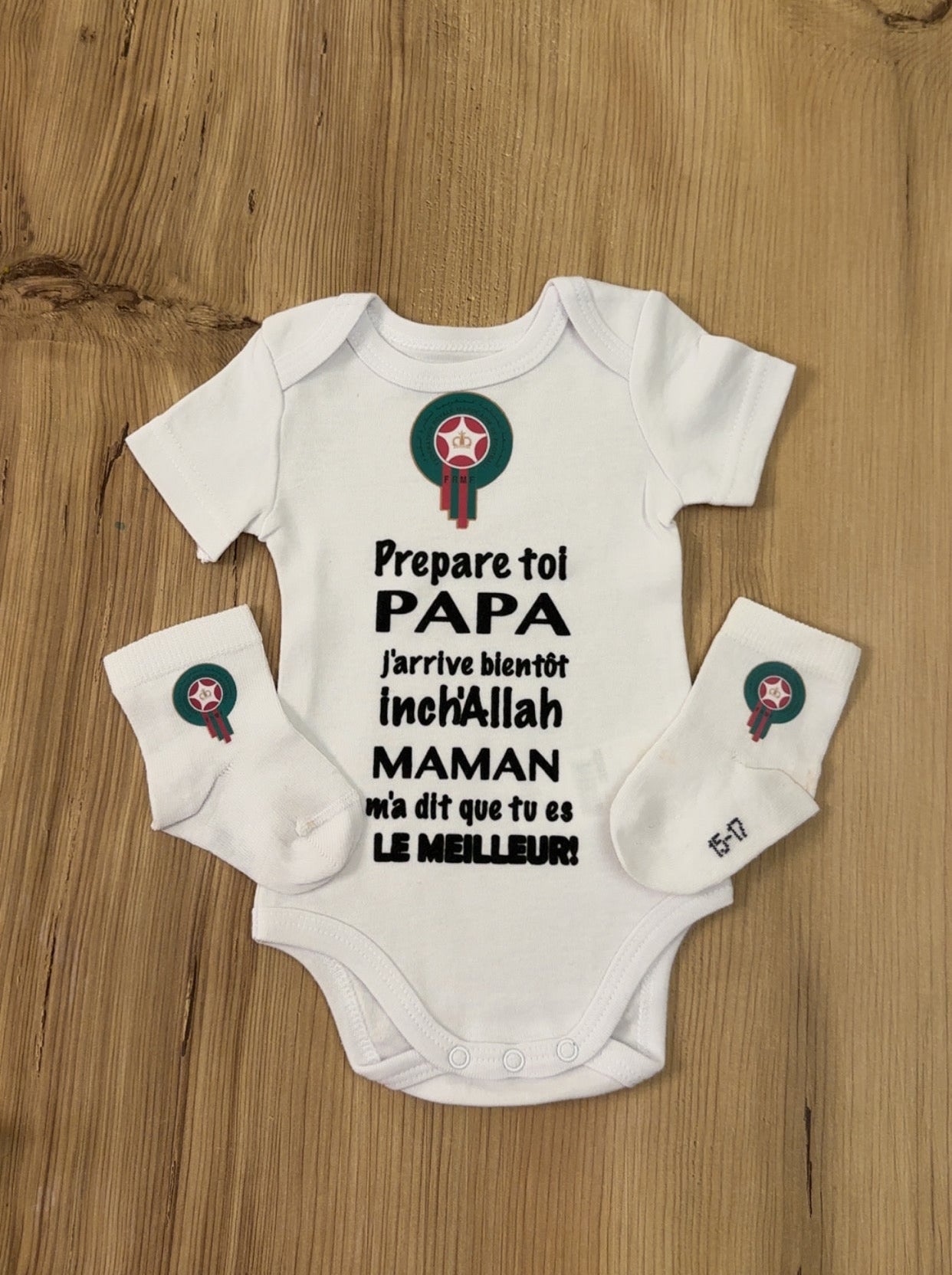 👶 ensemble Body + Chaussettes “Prépare-toi Papa, j’arrive bientôt inch’Allah”  Maroc 🇲🇦 | Cadeau annonce grossesse | Idée cadeau future maman/ papa