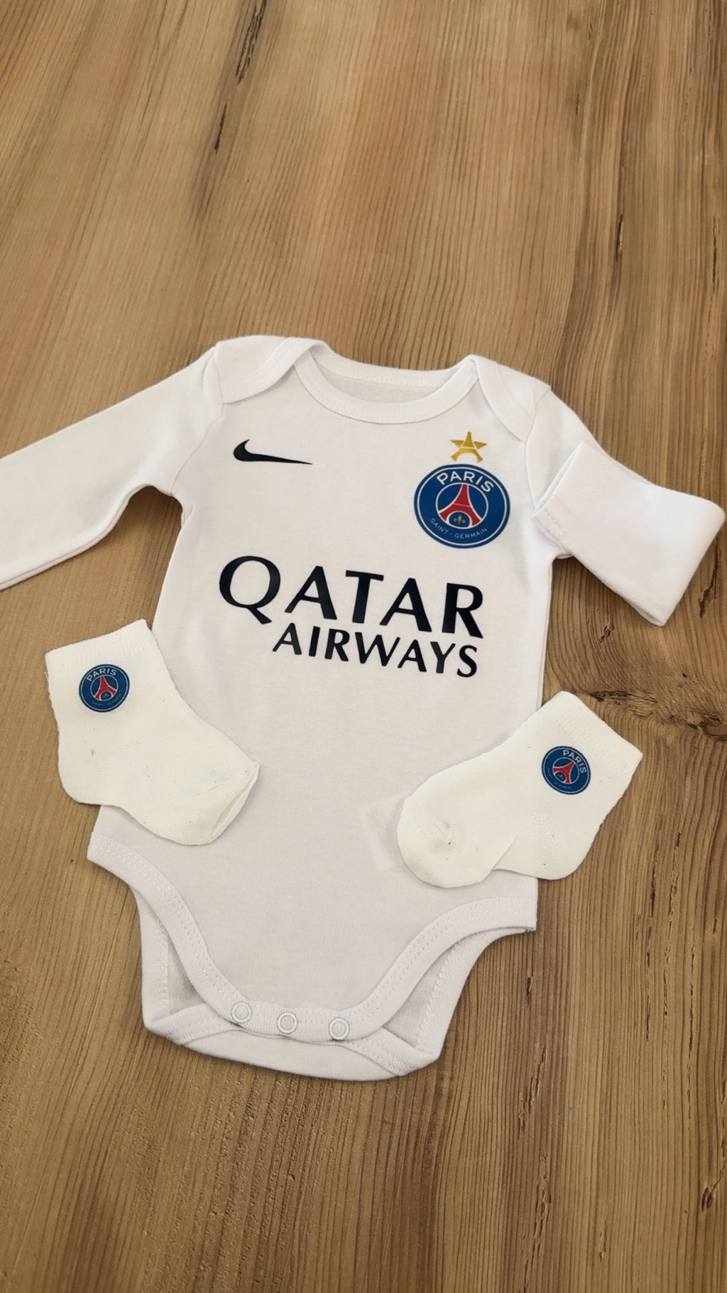 Body bébé football parisien | Ensemble naissance supporter