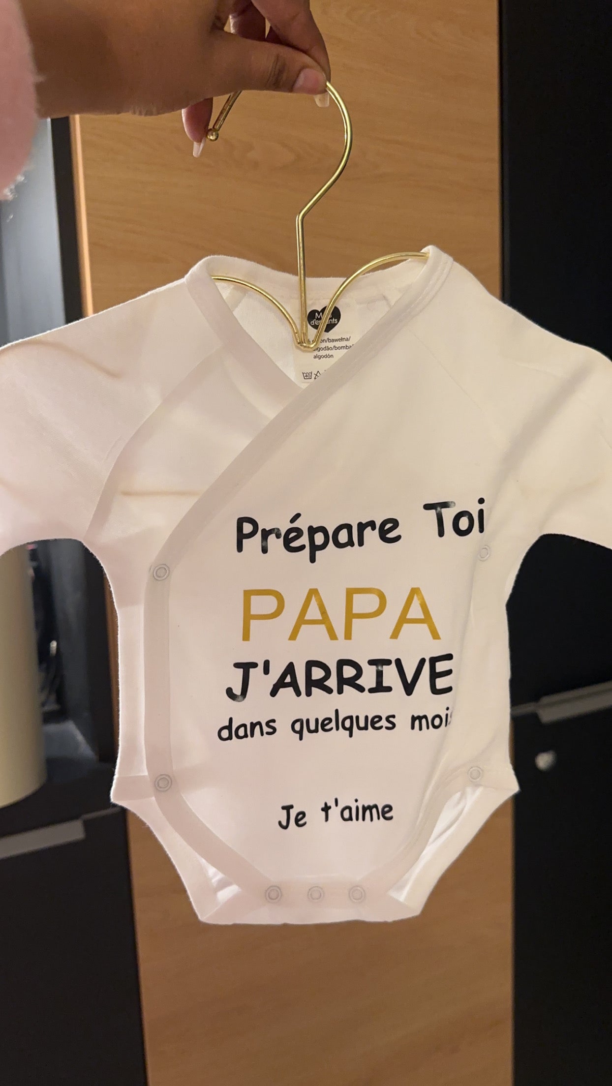 Bodie bébé annonce grossesse cadeau papa / surprise papa