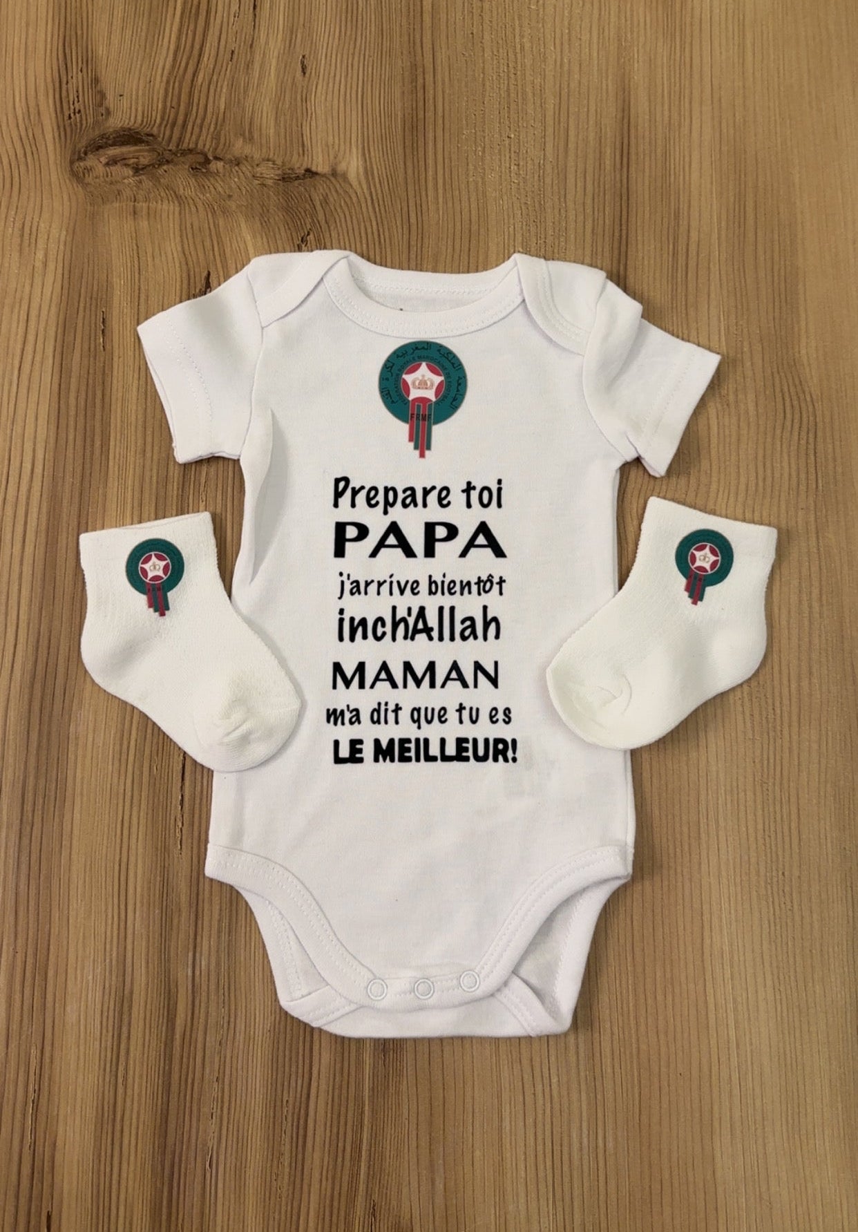 👶 ensemble Body + Chaussettes “Prépare-toi Papa, j’arrive bientôt inch’Allah”  Maroc 🇲🇦 | Cadeau annonce grossesse | Idée cadeau future maman/ papa