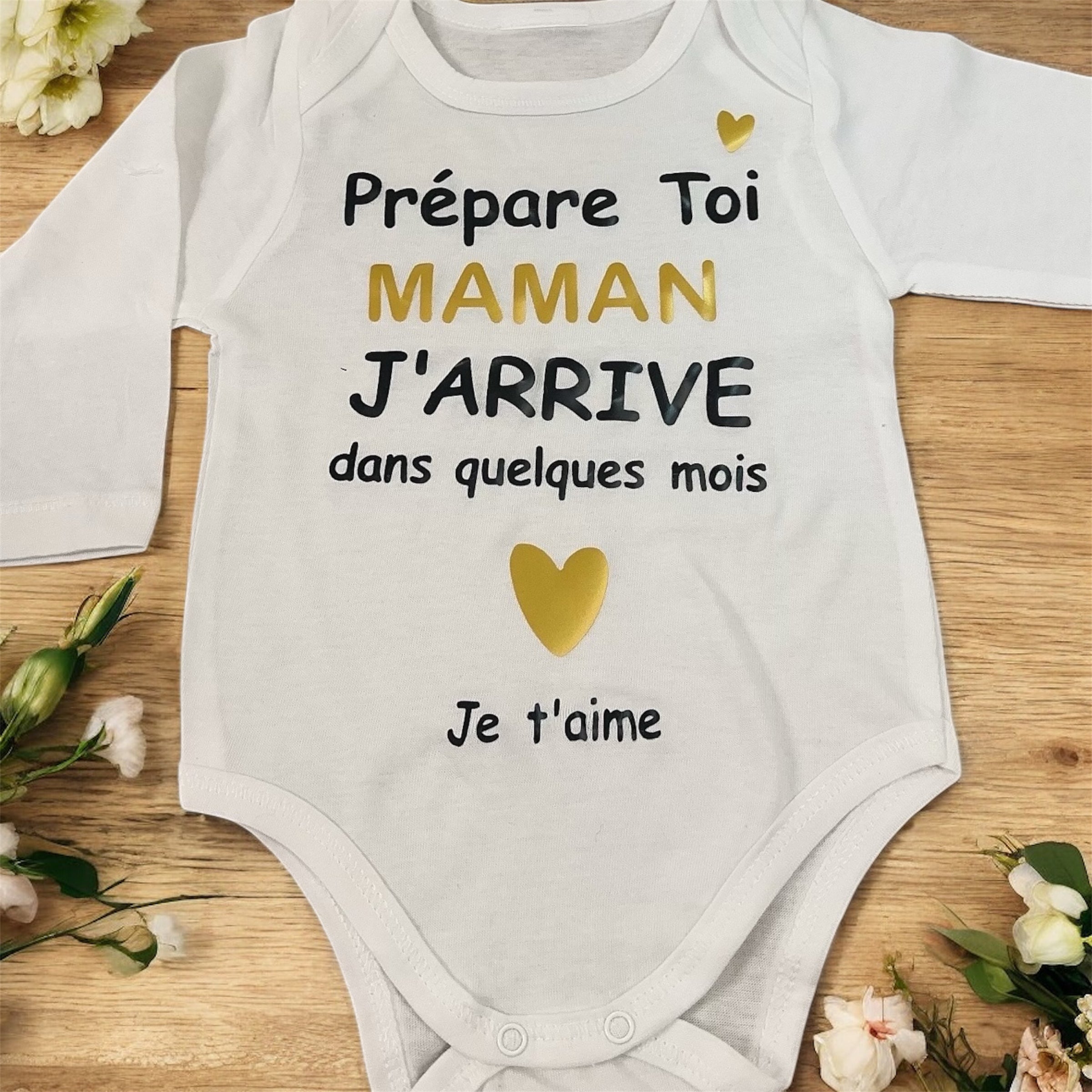 💖 Body annonce grossesse « Prépare-toi Maman » – Annonce future maman originale – Cadeau révélation grossesse plein d’émotion