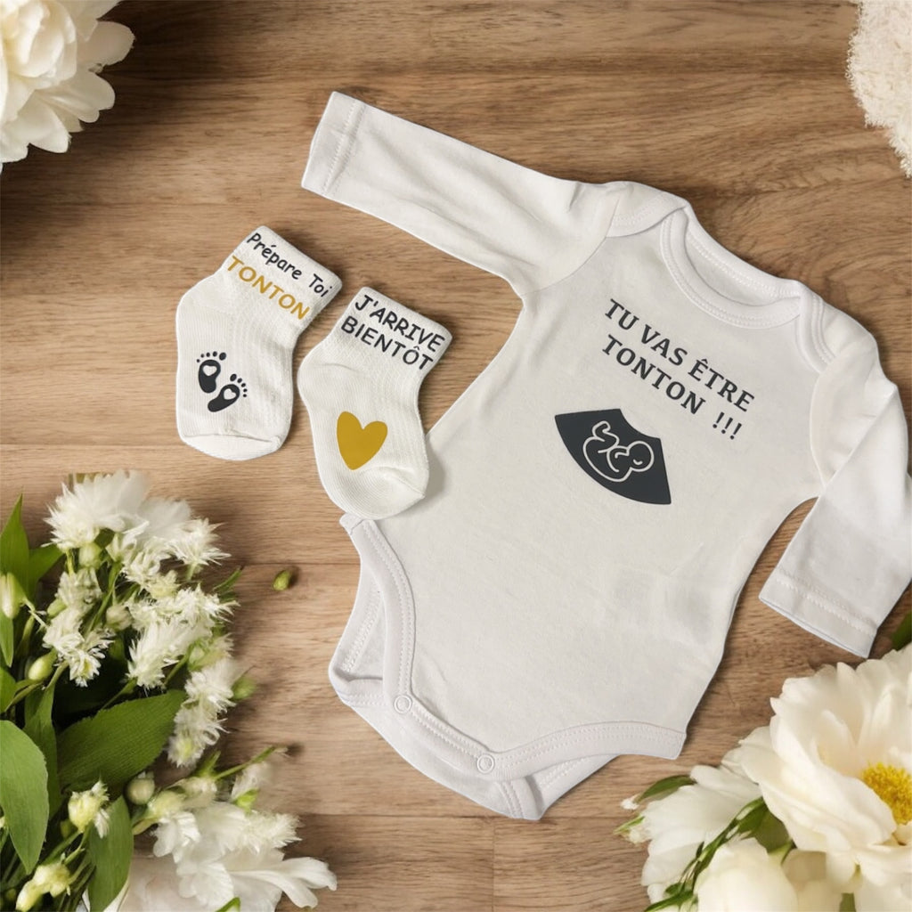 🍼 ensemble annonce grossesse – Body “Tu vas être Tonton !!!” + chaussettes bébé – Cadeau futur tonton original – Idée annonce famille 💛