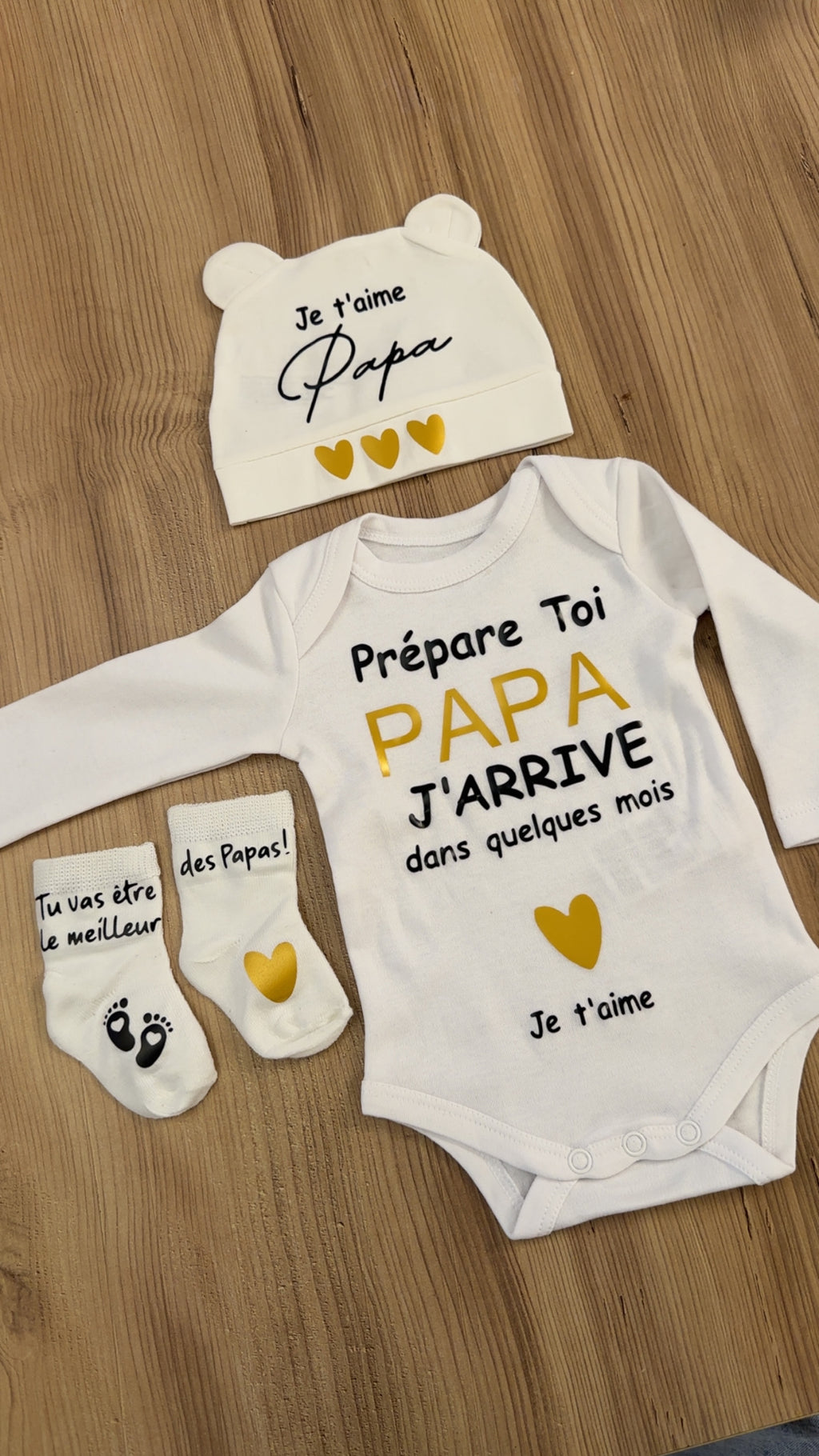 Ensemble annonce grossesse pour papa 👶💛 | Body + bonnet + chaussettes – Cadeau surprise future papa