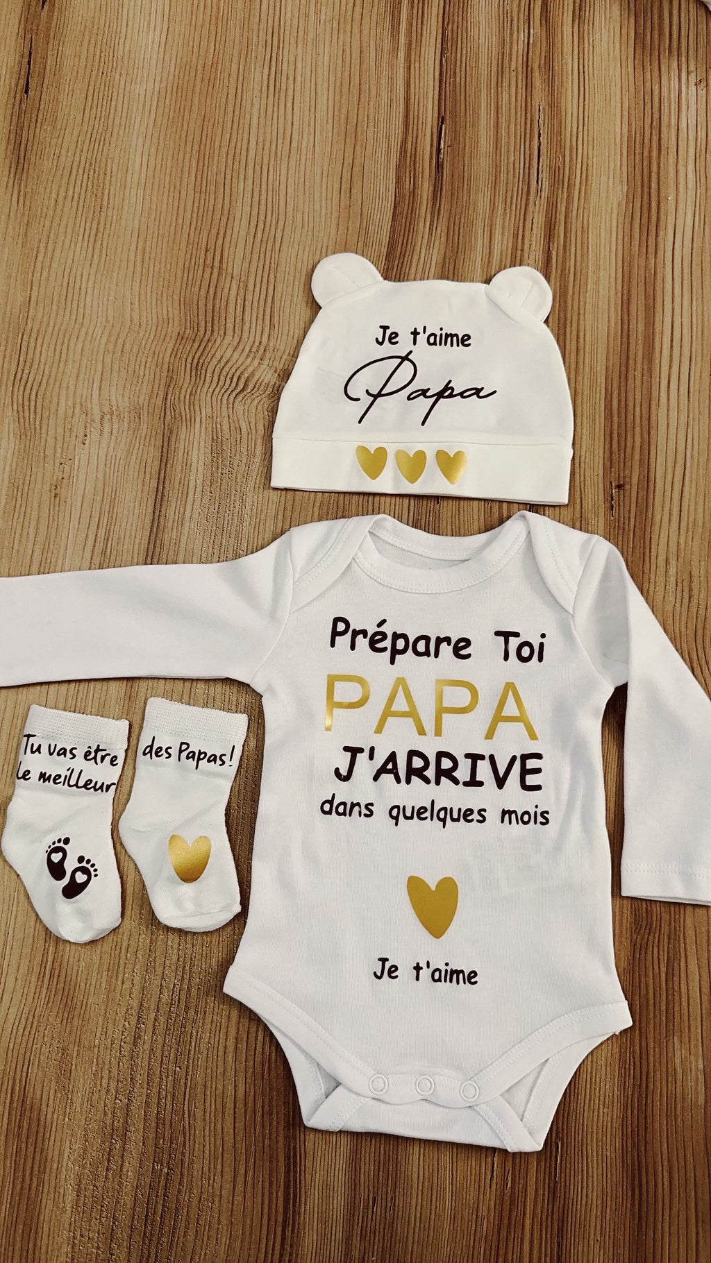 Ensemble annonce grossesse pour papa 👶💛 | Body + bonnet + chaussettes – Cadeau surprise future papa