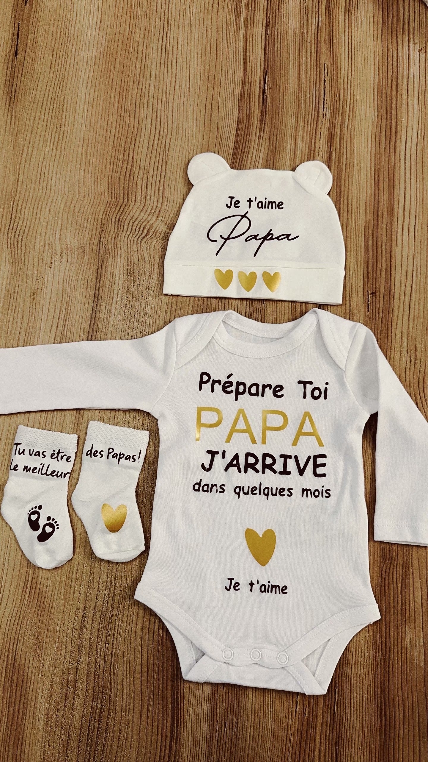 Ensemble annonce grossesse pour papa 👶💛 | Body + bonnet + chaussettes – Cadeau surprise future papa