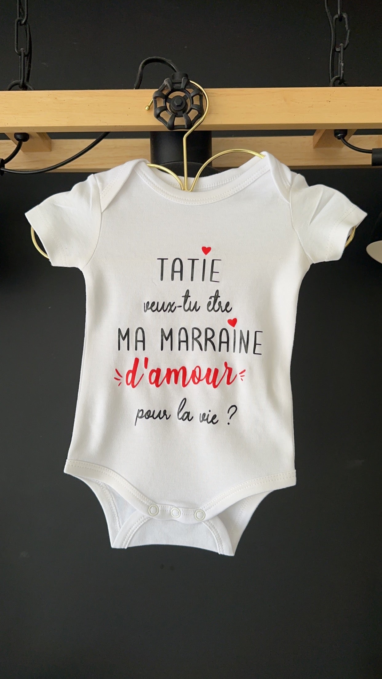 Body bébé “tatie veux tu être ma Marraine d’amour pour la vie ?” – Annonce marraine originale – Cadeau surprise bébé grossesse