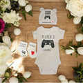 Ensemble naissance “Futur Gamer comme Papa” – Body, bonnet et chaussons bébé | Cadeau original annonce grossesse papa geek