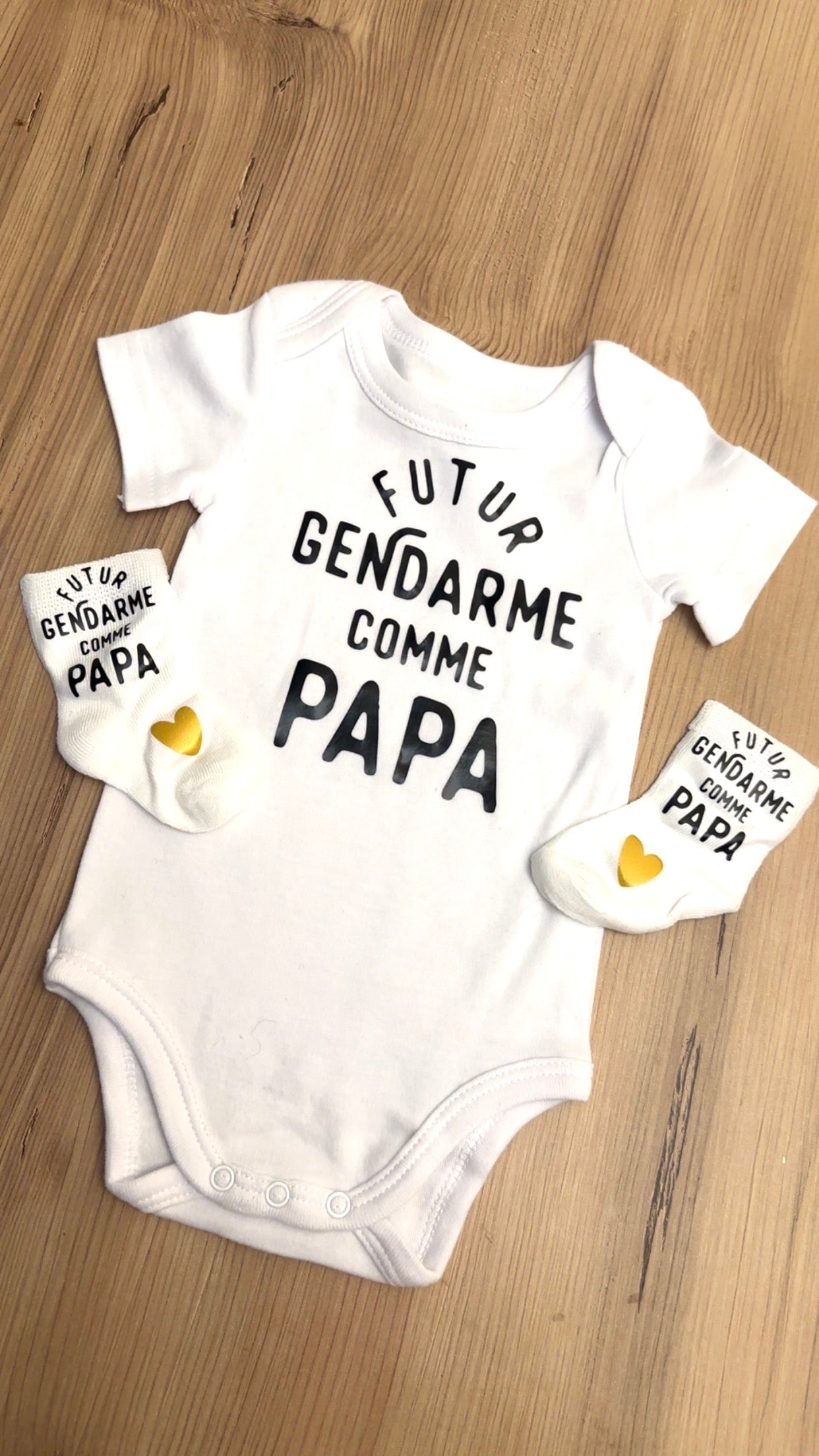 👶 Body bébé + chaussettes “Futur gendarme comme papa” | ensemble naissance original | Cadeau papa gendarme