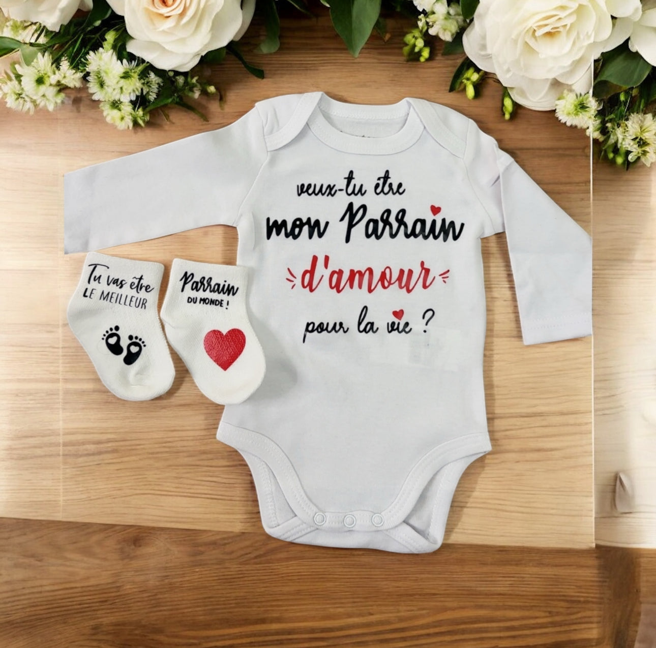 Ensemble bébé “Veux-tu être mon parrain  d’amour pour la vie ?” – Body à message et chaussettes assorties | Cadeau annonce grossesse demande parrain original