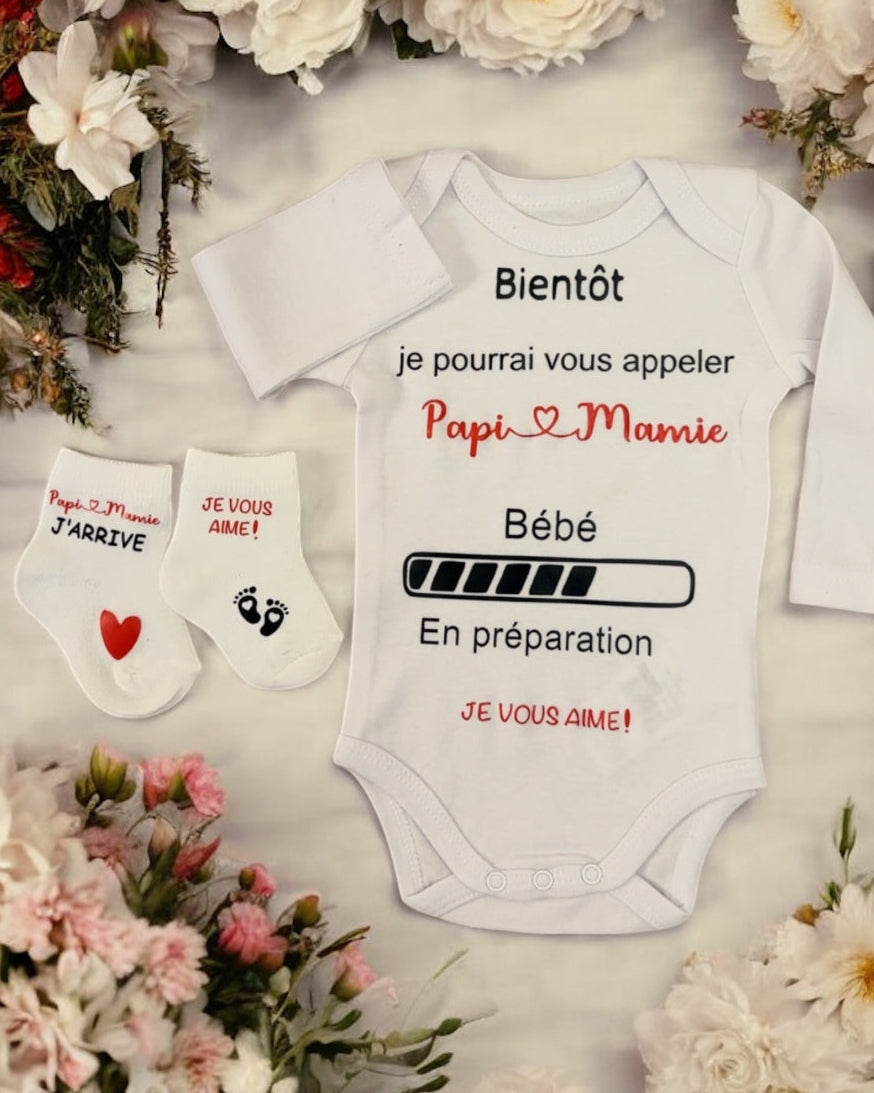 Body annonce grossesse “Papi & Mamie” + chaussettes assorties Cadeau futur grands-parents