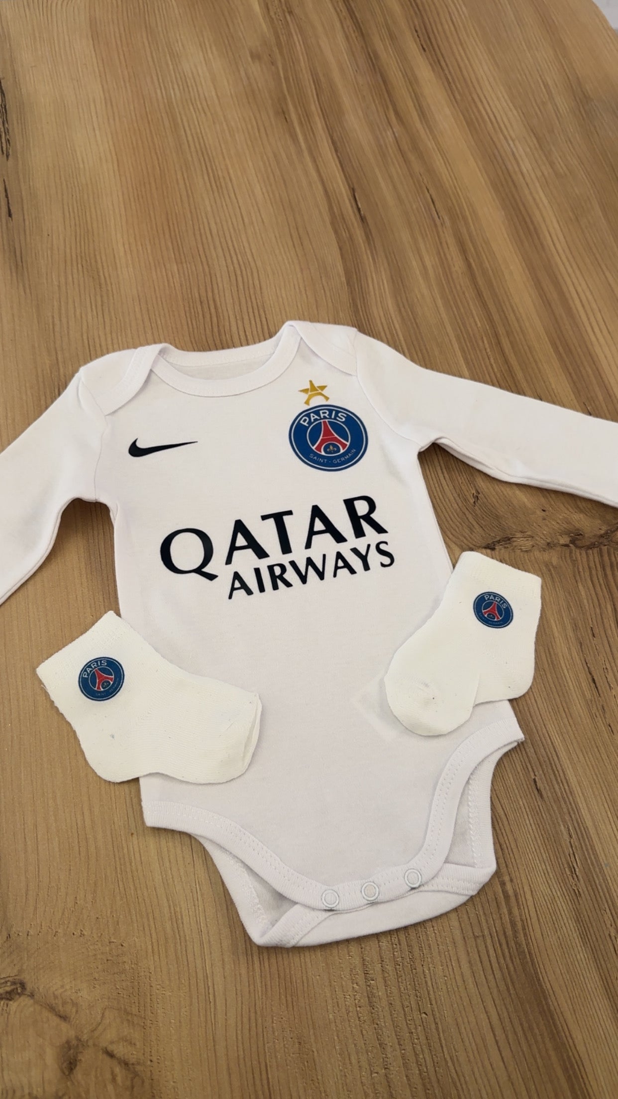 Body bébé football parisien | Ensemble naissance supporter