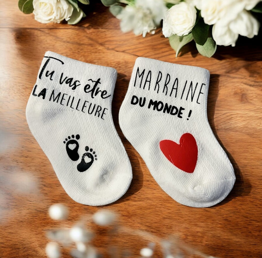 Chaussettes bébé “Tu vas être la meilleure marraine du monde !” – Annonce marraine originale – Cadeau grossesse ou baptême