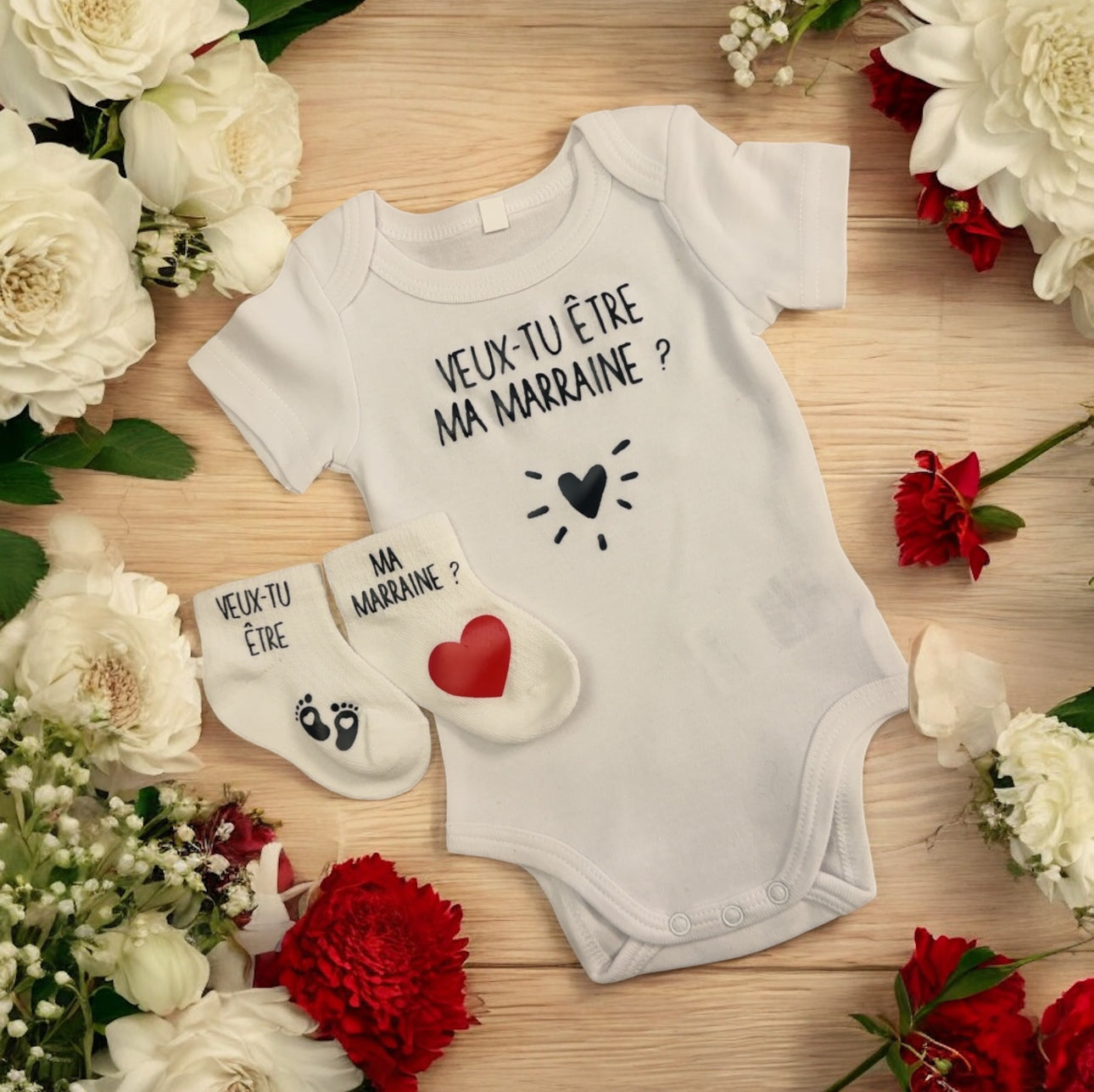 Ensemble bébé “Veux-tu être ma marraine ?” – Body à message et chaussettes assorties | Cadeau annonce grossesse demande marraine annonce grooriginal